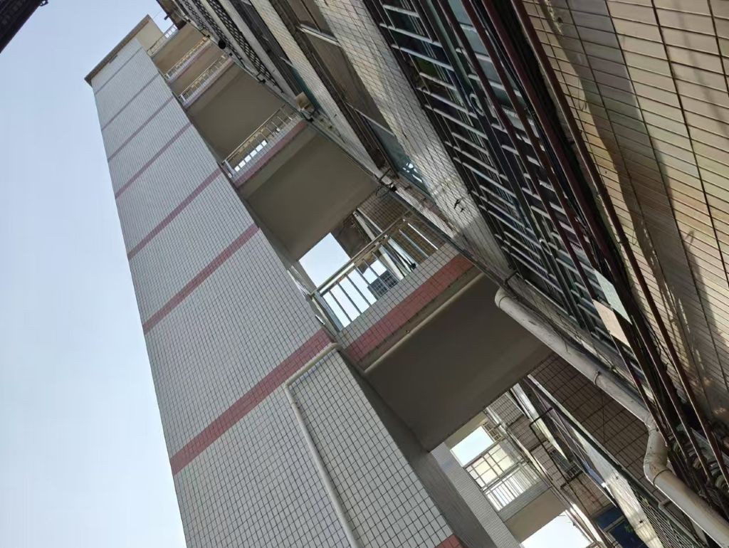 混凝土剪力墙井道